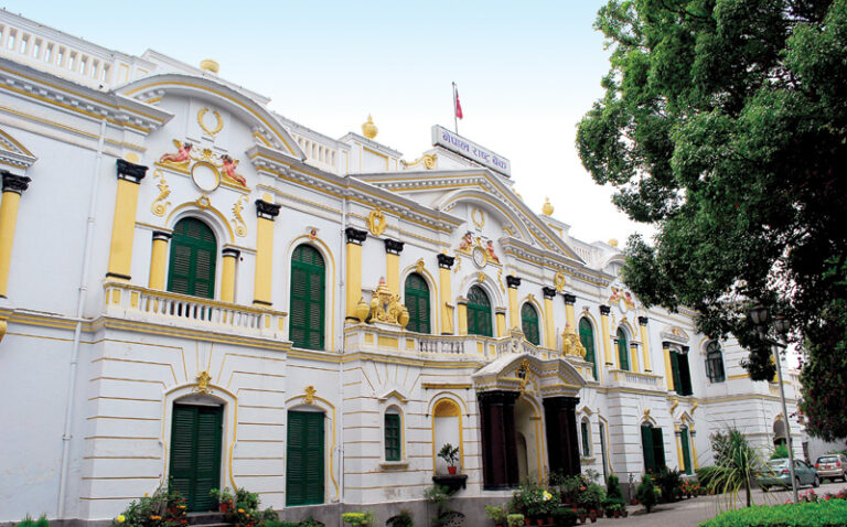 ९ वाणिज्य बैंकलाई राष्ट्र बैंकले गर्‍यो कारबाही￼