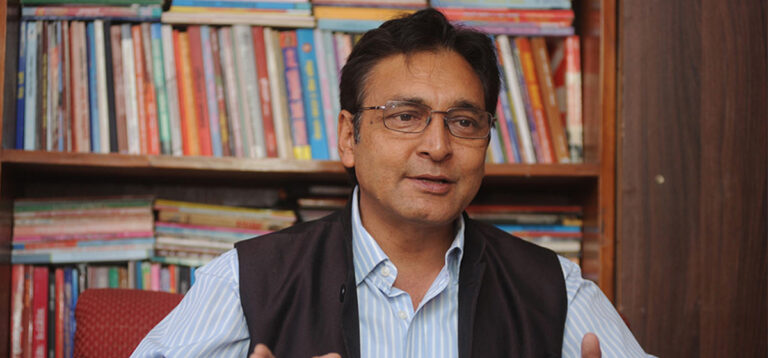 म्याद थपका लागि टोपबहादुर रायमाझीलाई आज अदालत पेस गरिंदै