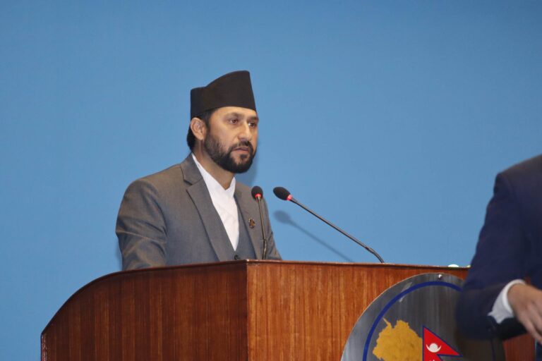 रविको पद पुन: धरापमा, ढाकाबाट डीपी र मुकुलले तीन करोड लिएको खुलासा