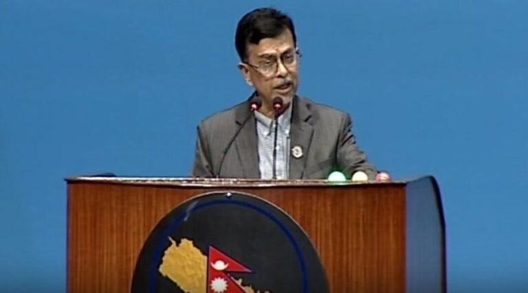 राजेन्द्र पाण्डेले भने प्रधानमन्त्रीको सचिवालय हामीलाई चाहिदैन विघटन गरिदिए हुन्छ