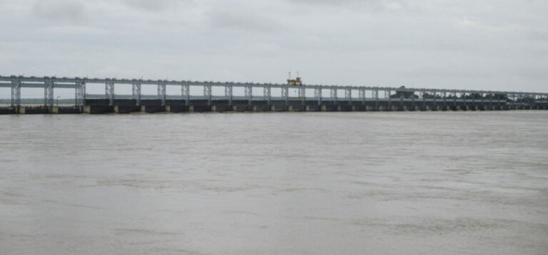 सप्तकोशीमा ३४ वर्षपछिको उच्च बाढी, ब्यारेजका ५६ वटै ढोका खोलियो