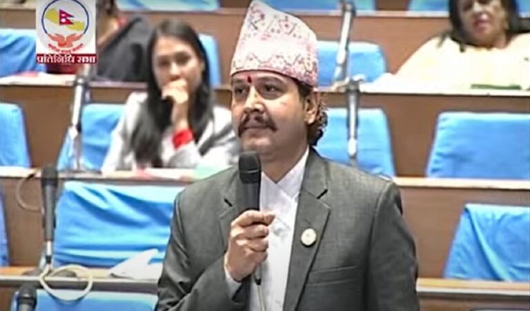 लगानिकर्ताको सम्पती तहसनहस पार्न धितोपत्र बोर्ड लाग्यो : सांसद ढकाल